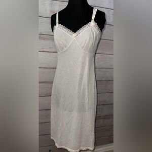 Elegant White Lace Trim Slip Size 36 By Lorraine , Silky, Women’s Lingerie, Sexy